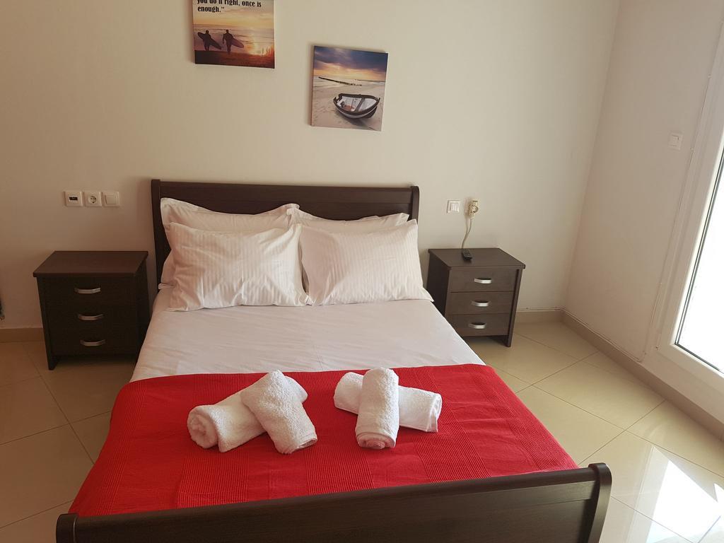 Gaviotis Suite Tálanda Exteriör bild